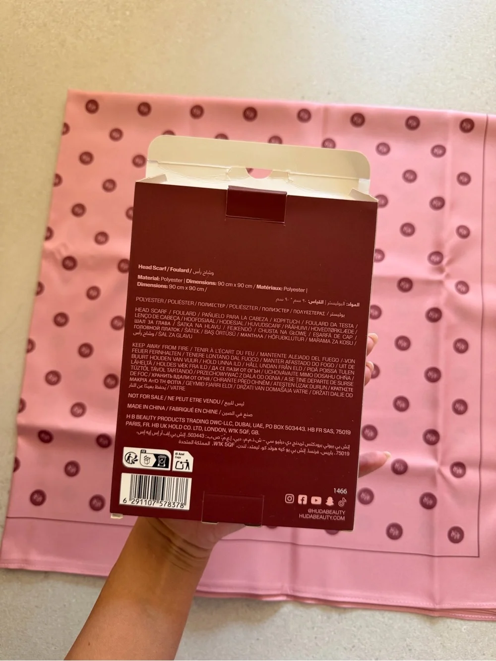 Huda Beauty Pink Head Scarf & lip Mousse Holder Set